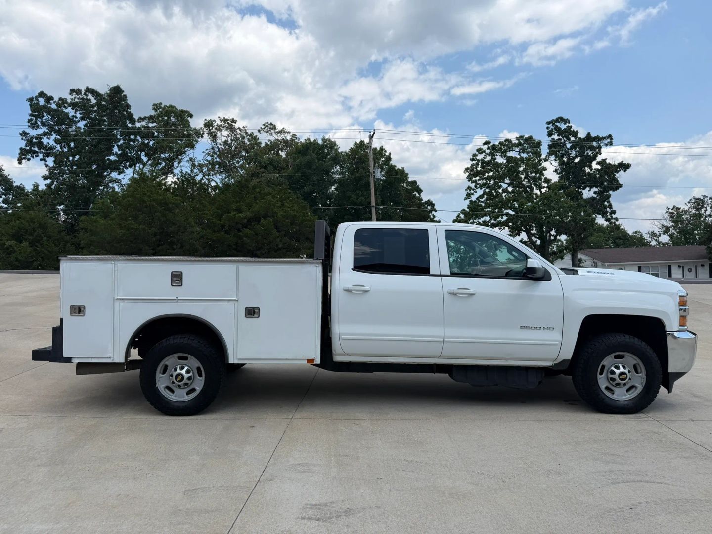 chevrolet silverado 2500hd 2018 1GB1KVEY3JF278548 image chevrolet silverado 2500hd 2018 1GB1KVEY3JF278548 image